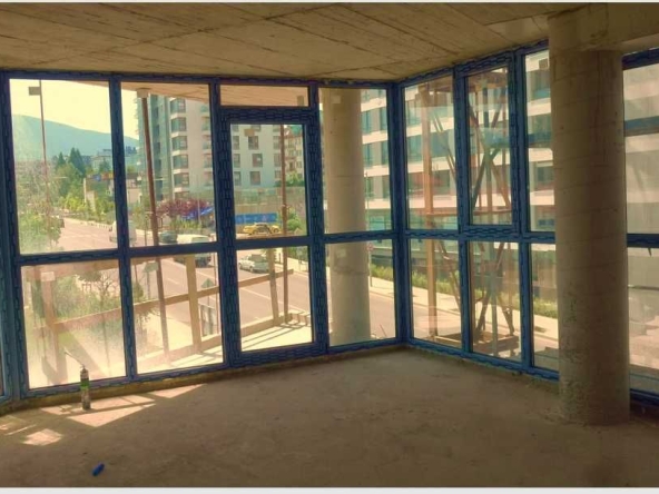 Тристаен апартамент в София, Овча купел - 120 кв.м за 1805 €/кв.м - Снимка #1