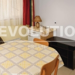 Дава се под наем Едностаен апартамент в Варна, Колхозен пазар - 30 кв.м за 250 € - Снимка #1