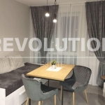 Дава се под наем Едностаен апартамент в Варна, Владислав Варненчик - 27 кв.м за 250 € - Снимка #1