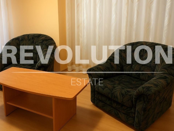 Дава се под наем Двустаен апартамент в Варна, Левски - 85 кв.м за 350 € - Снимка #1