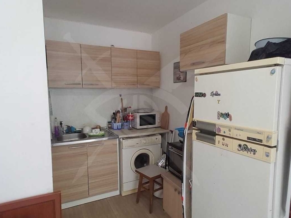 Дава се под наем Едностаен апартамент в Варна, Левски - 35 кв.м за 240 € - Снимка #1