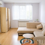 Дава се под наем Двустаен апартамент в София, Център - 64 кв.м за 598.23 € - Снимка #1