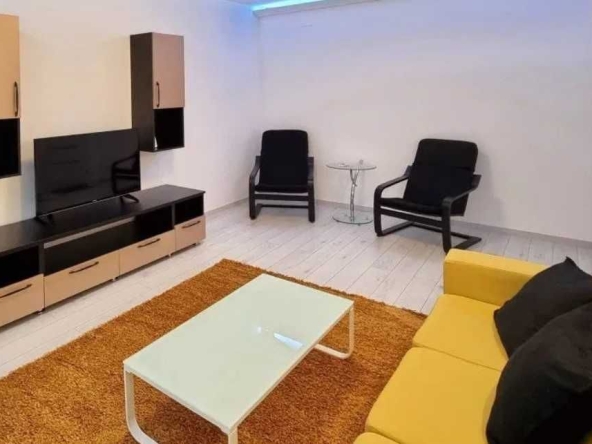 Дава се под наем Двустаен апартамент в Пловдив, Гагарин - 65 кв.м за 265.2 € - Снимка #1