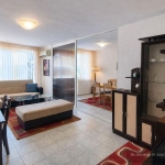 Дава се под наем Тристаен апартамент в Варна, Център - 100 кв.м за 698.19 € - Снимка #1