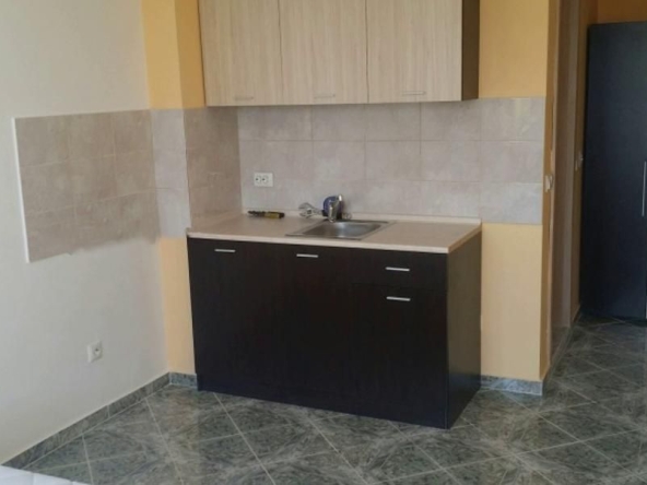 Дава се под наем Едностаен апартамент в София, Студентски град - 40 кв.м за 497.25 € - Снимка #1