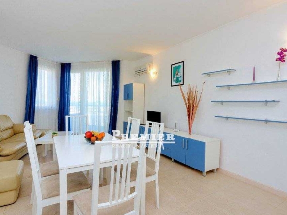 Тристаен апартамент в Несебър - 98 кв.м за 1817 €/кв.м - Снимка #1