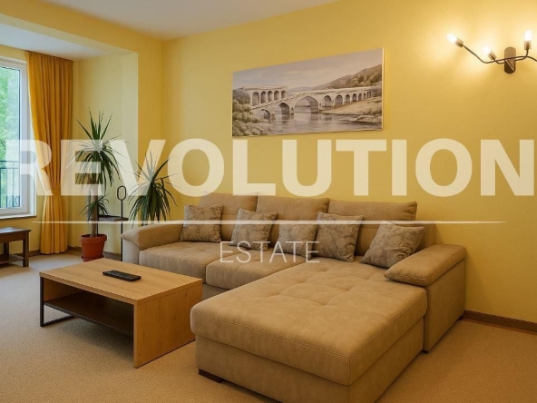 Дава се под наем Двустаен апартамент в к.к. Златни пясъци - 80 кв.м за 498.27 € - Снимка #1