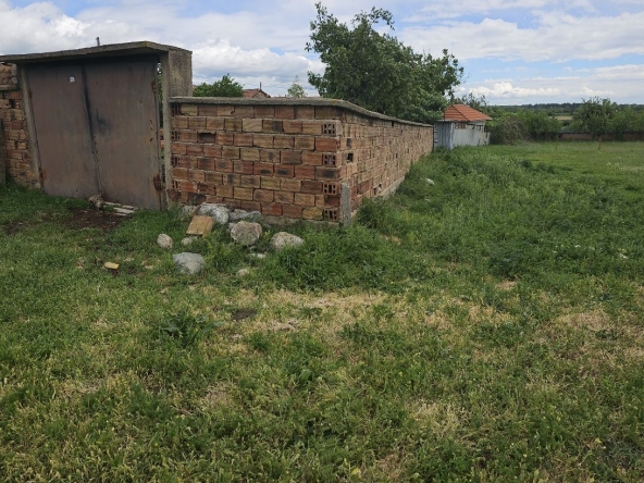 Парцел в с. Старосел, Област Пловдив - 690 кв.м за 12 €/кв.м - Снимка #1