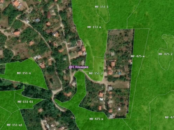 Земеделски имот в София, Център -  кв.м за 21 €/дка - Снимка #1