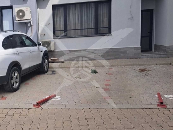 Гараж / Паркомясто в София, Малинова долина - 13 кв.м за 1400 €/кв.м - Снимка #1