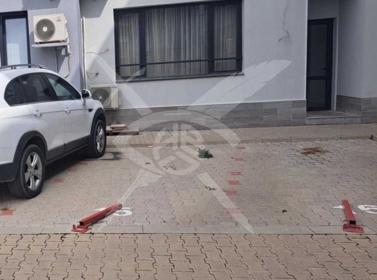 Гараж / Паркомясто в София, Малинова долина - 13 кв.м за 1400 €/кв.м - Снимка #1