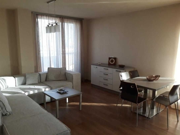 Двустаен апартамент в София, Оборище - 74 кв.м за 1919 €/кв.м - Снимка #1