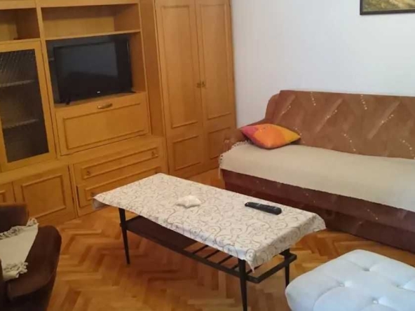 Дава се под наем Едностаен апартамент в Пловдив, Беломорски - 40 кв.м за 188.7 € - Снимка #1