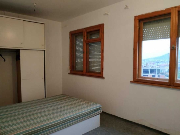 Дава се под наем Тристаен апартамент в Пловдив, Гагарин - 88 кв.м за 255 € - Снимка #1