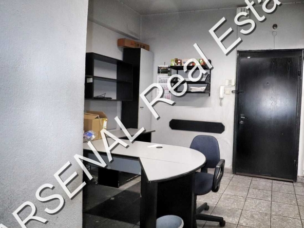 Дава се под наем Офис в София, Център - 58 кв.м за 550 € - Снимка #1