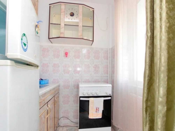 Дава се под наем Двустаен апартамент в Пловдив, Каменица 1 - 70 кв.м за 199.41 € - Снимка #1