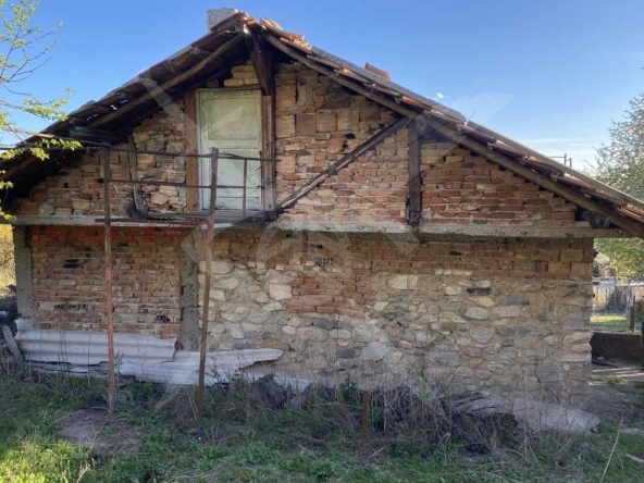 Къща в Карлово - 37 кв.м за 276 €/кв.м - Снимка #1