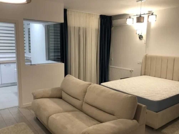 Дава се под наем Четиристаен апартамент в Бургас, Победа - 80 кв.м за 229.5 € - Снимка #1