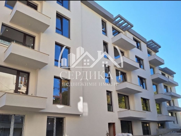 Двустаен апартамент в Благоевград, Идеален център - 55 кв.м за 1214 €/кв.м - Снимка #1