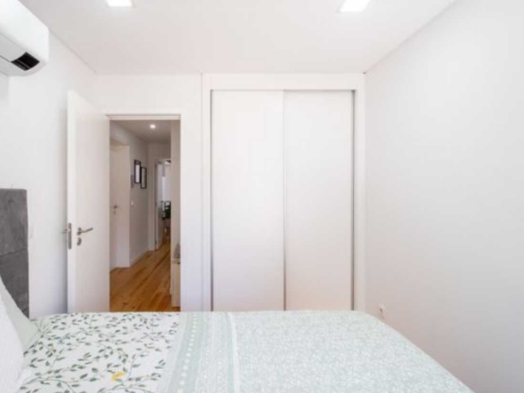 Дава се под наем Тристаен апартамент в Пловдив, Кършияка - 90 кв.м за 408 € - Снимка #1
