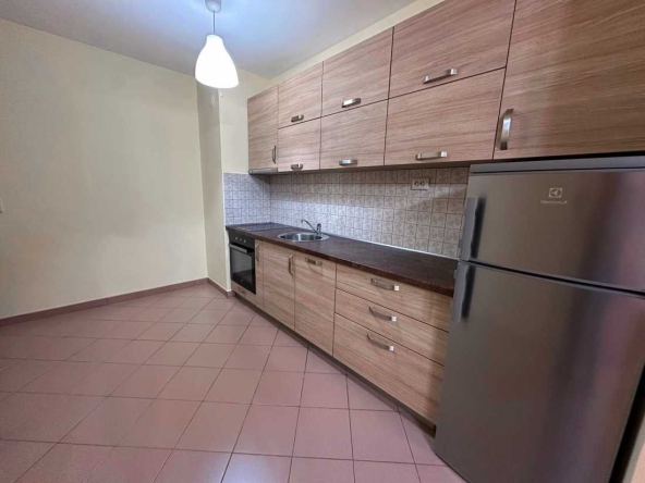 Дава се под наем Двустаен апартамент в София, Център - 85 кв.м за 510 € - Снимка #1