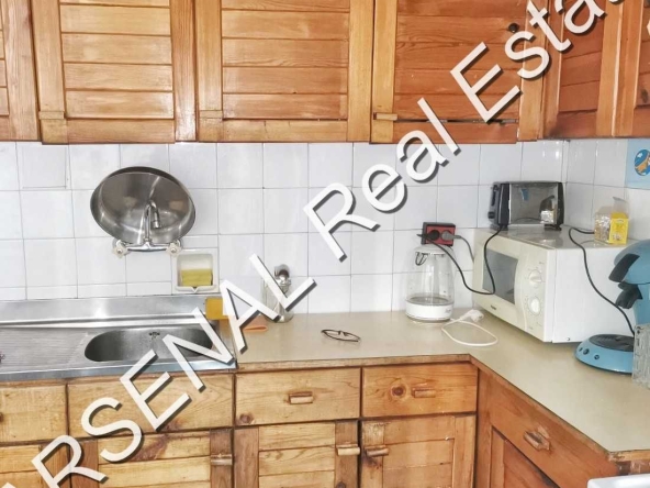 Дава се под наем Тристаен апартамент в София, Красно село - 110 кв.м за 450 € - Снимка #1