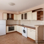 Дава се под наем Тристаен апартамент в Пловдив, Мараша - 100 кв.м за 498.27 € - Снимка #1