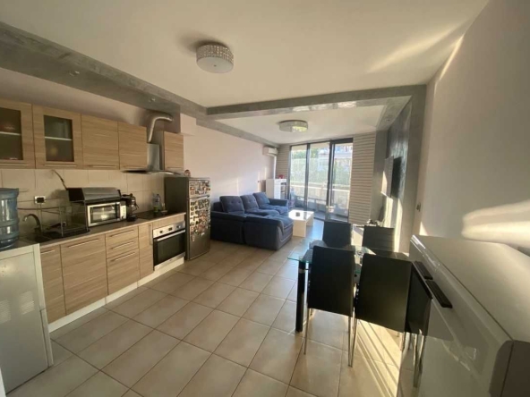 Дава се под наем Двустаен апартамент в София, Манастирски ливади - 80 кв.м за 714 € - Снимка #1