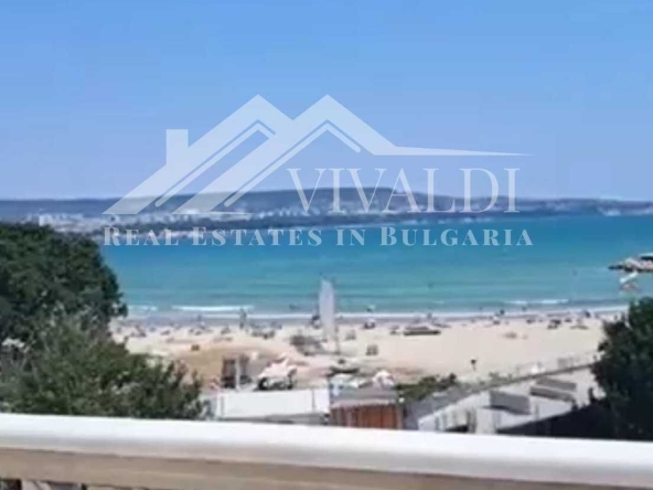 Двустаен апартамент в Варна, Аспарухово - 79 кв.м за 1868 €/кв.м - Снимка #1