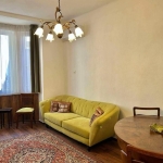 Дава се под наем Двустаен апартамент в София, Център - 80 кв.м за 876.69 € - Снимка #1