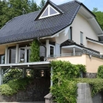 Къща в Велики Преслав - 385 кв.м за 656 €/кв.м - Снимка #1