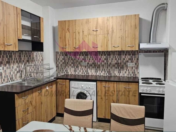 Дава се под наем Двустаен апартамент в Варна, Левски - 75 кв.м за 450 € - Снимка #1