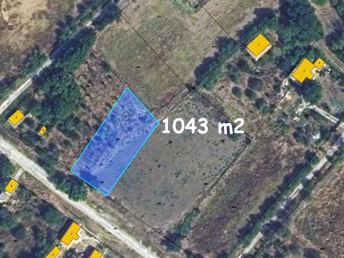 Парцел в с. Караманите, Област Варна - 3900 кв.м за 1 €/кв.м - Снимка #1