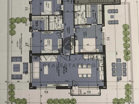 Многостаен апартамент в Пловдив, Тракия - 400 кв.м за 1250 €/кв.м - Снимка #1