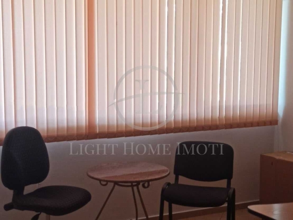 Офис в Пловдив, Кършияка - 22 кв.м за 2921 €/кв.м - Снимка #1