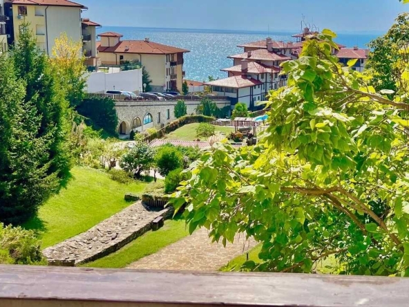 Двустаен апартамент в Свети Влас - 65 кв.м за 1462 €/кв.м - Снимка #1