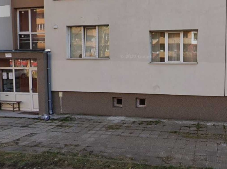 Дава се под наем Тристаен апартамент в Перник, Димова махала - 80 кв.м за 357 € - Снимка #1
