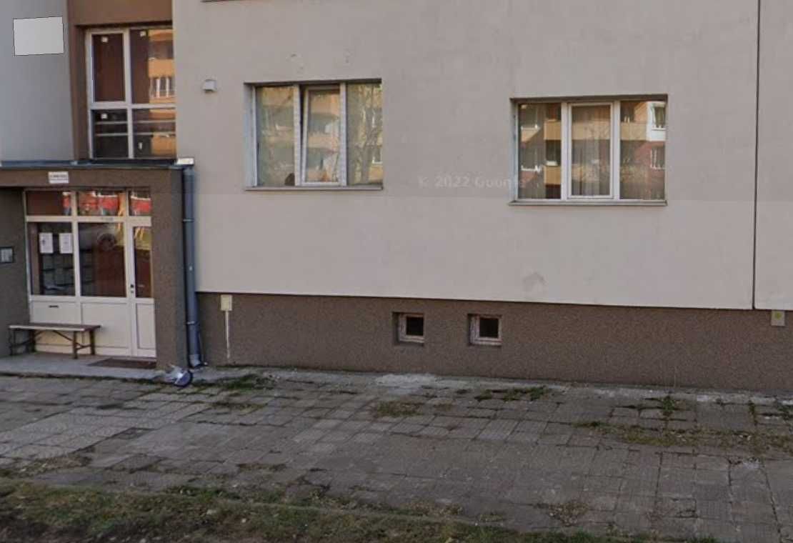 Дава се под наем Тристаен апартамент в Перник, Димова махала - 80 кв.м за 357 € - Снимка #1