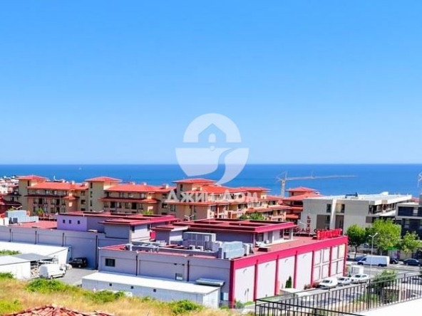 Къща в Свети Влас - 250 кв.м за 1220 €/кв.м - Снимка #1