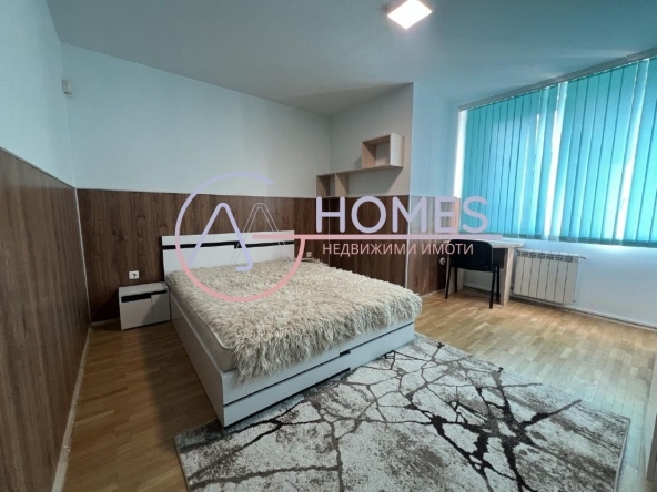 Тристаен апартамент в София, Илинден - 95 кв.м за 9 €/кв.м - Снимка #1