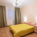 Дава се под наем Тристаен апартамент в Пловдив, Остромила - 79 кв.м за 270.3 € - Снимка #1