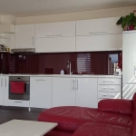 Дава се под наем Тристаен апартамент в Пловдив, Мараша - 106 кв.м за 590 € - Снимка #1