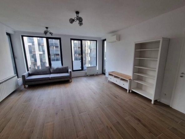 Дава се под наем Двустаен апартамент в София, Дружба 2 - 77 кв.м за 650 € - Снимка #1