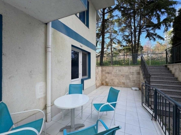 Двустаен апартамент в Поморие - 53 кв.м за 568 €/кв.м - Снимка #1