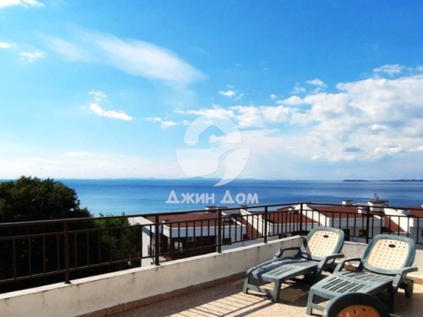 Тристаен апартамент в к.к. Елените - 151 кв.м за 1159 €/кв.м - Снимка #1