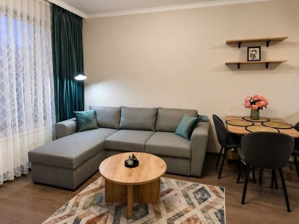 Дава се под наем Двустаен апартамент в София, Младост 1 - 60 кв.м за 597.21 € - Снимка #1