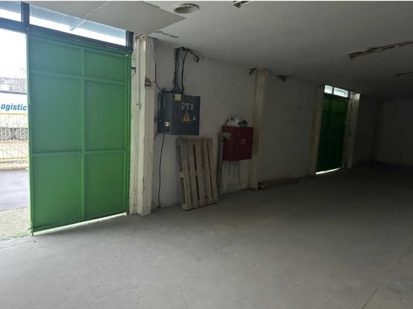 Дава се под наем Склад в Варна, Център - 270 кв.м за 1615.68 € - Снимка #1