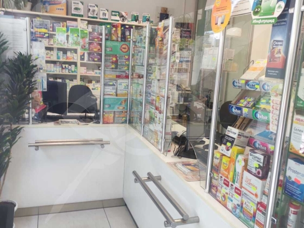 Дава се под наем Магазин в Варна, Окръжна болница - 36 кв.м за 698.19 € - Снимка #1
