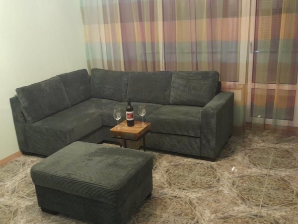 Дава се под наем Двустаен апартамент в София, Надежда 1 - 60 кв.м за 700 € - Снимка #1