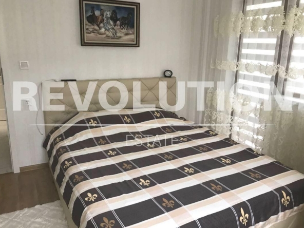 Дава се под наем Тристаен апартамент в Варна, Чайка - 87 кв.м за 850 € - Снимка #1